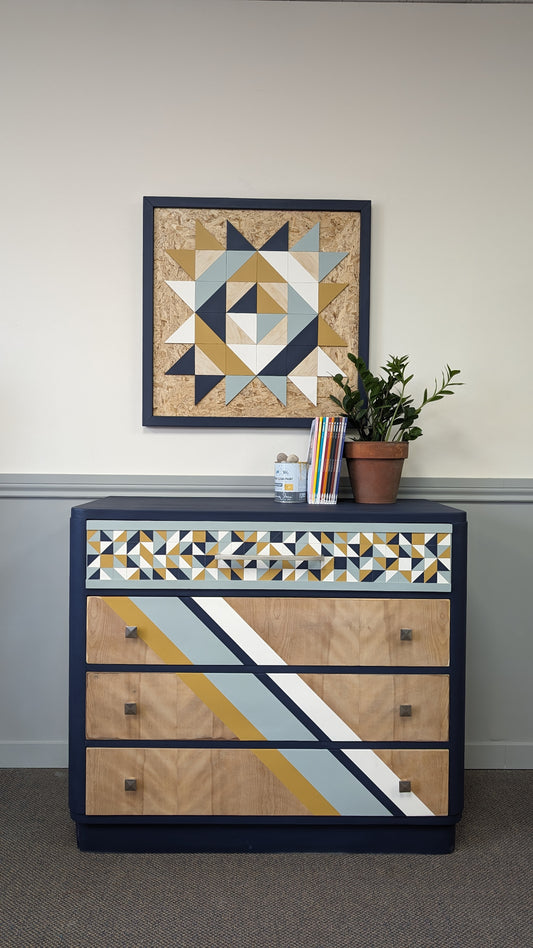 The Tesserae Triangle Dresser